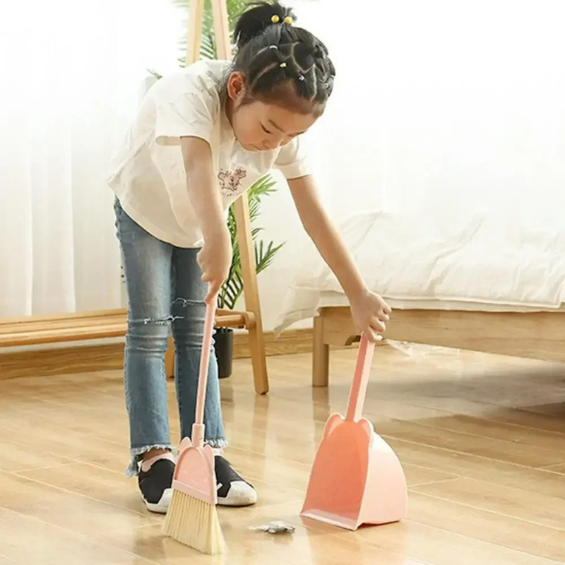 ミニ子供ほうきとちりとり漫画猫柔軟な毛子供ごっこ遊び幼児屋内 - Kids Outdoor Broom のレビューと価格